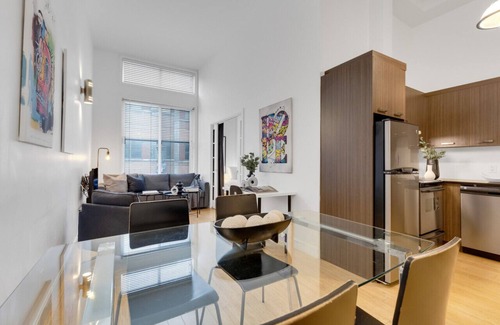 Plateau Mont Royal Apartment | LiV MTL Main-301 Spacious 1BR Suite + Mezzanine