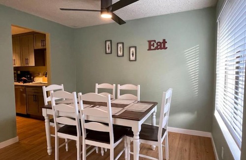 North Juanita Apartment | Livable A in kirkland