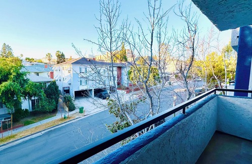 Westwood Condo | Live in Style and Convenience Near UCLA, Beverly Hills, and Santa Monica!
