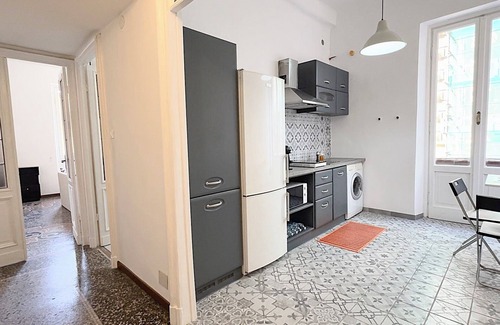 Genoa Apartment | LIVE YOUR STAY