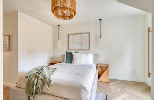 Alberta Arts District Hotel | Lively Alberta Arts Studio