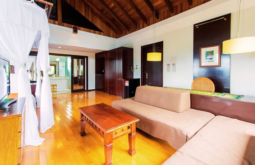 Ginoza Resort | LiVEMAX AMMS CanNa Resort Villa