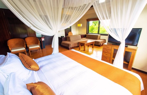 Ginoza Resort | LiVEMAX AMMS CanNa Resort Villa