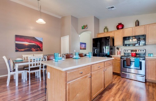 Maricopa House | Livin' la Vida 'copa! Community Pool Maricopa Cool
