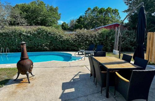 Ono Island House | Livin La Vida Local