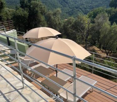 Castiglione Chiavarese House | Livin' Rooms