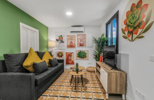 Vecindario Apartment | Living Central Stay Bejeque