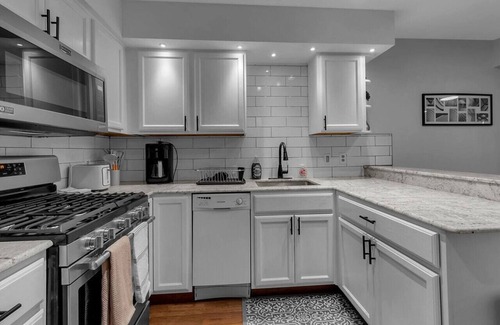 Willert Park House | Living Large Downtown