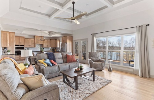 Mammoth Cave House | Living Relaxed - Brand New Home - Lake Property - Backs Up To Mammoth Cave Land