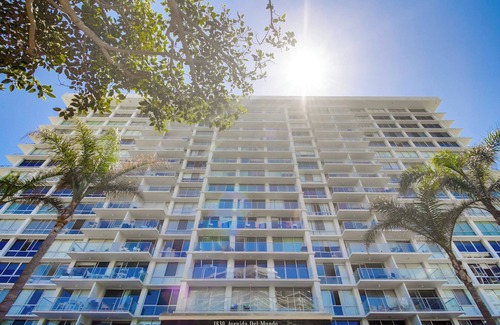 Coronado Condo | Living the Beach Dream on the Nado Island, enjoy relaxing in this Shores retreat