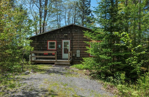 Gouldsboro House | Living the Lake Dream