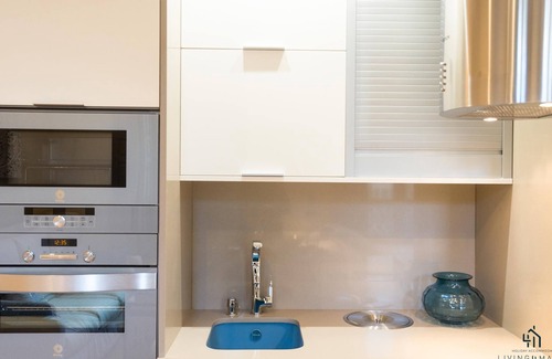 La Goleta Apartment | Living4malaga Suite San Francisco