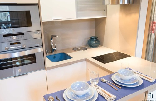 La Goleta Apartment | Living4malaga Suite San Francisco