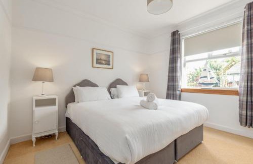 St. Andrews House | Livingstone Crescent - No 5