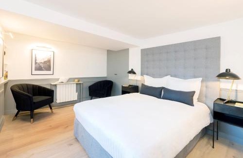 Quartier du Mail Apartment | LivinParis - Luxury 4 Bedrooms Le Louvre I