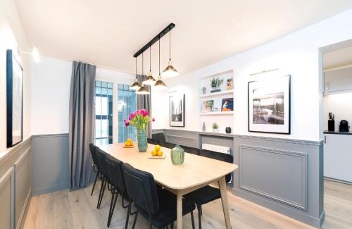 Quartier du Mail Apartment | LivinParis - Luxury 4 Bedrooms Le Louvre I