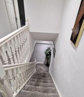 Dagenham Apartment | Lizola Homes Rooms