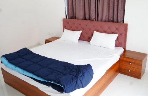 Malavli Villa | ll EMPYREAN STAY ll 9BHK ll FLAGSHIP VILLA ll PVT POOL ll FREE WIFI ll
