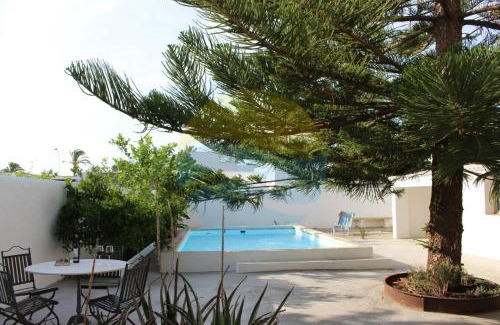Poble Nou del Delta House | Llevantada - Casa en Poblenou del Delta con piscina privada y barbacoa