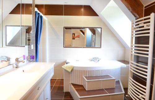 Saint-Andre-dAllas Bed & Breakfast | lO GORISSADO - La ferme du glandier