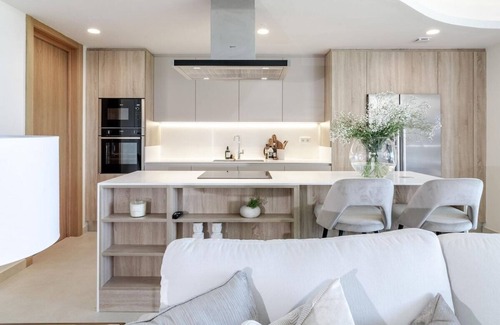 Benahavis Apartment | LO - Luxury 3 bedroom apartment , stunning views