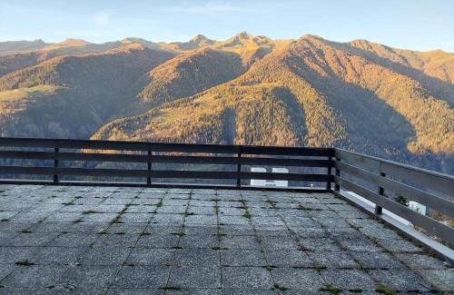 Marilleva Apartment | lo sguardo sulla valle