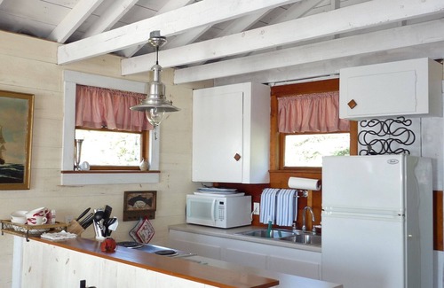 East Boothbay Cottage | LobsterCliff Cottage - Oceanfront with Sweeping Panoramic Views!