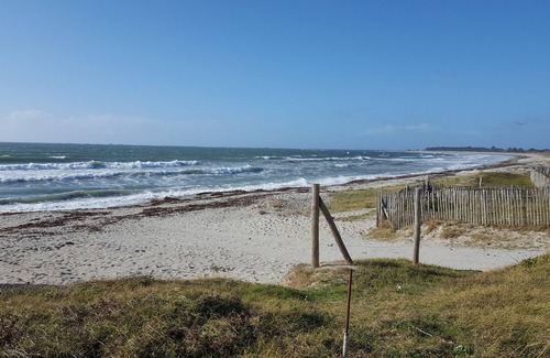 Guilvinec Apartment | Loc. 2 pers, 3 *, app. 40 m2. Close to town center, port and beaches