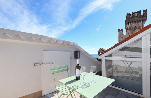 Sirmione Old Town House | Locanda Carolina - Valerio Catullo