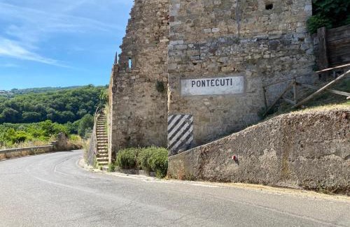 Pontecuti House | Locanda del Borgo