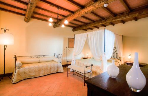 Pozzuolo Hotel | Locanda Poggioleone
