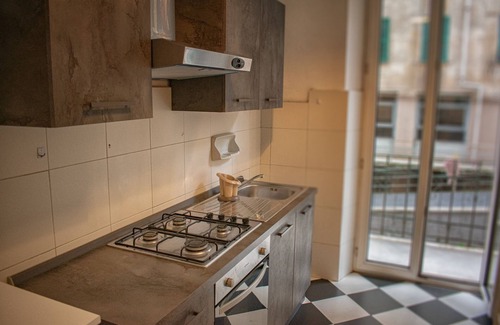 San Fruttuoso Apartment | located in a strategic position,near to the city major places of interest