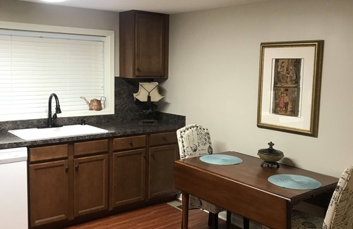 Madison House | Located in historic downtown Madison,IN