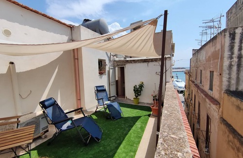 Trapani City Centre Apartment | Located on a historic street in downtown