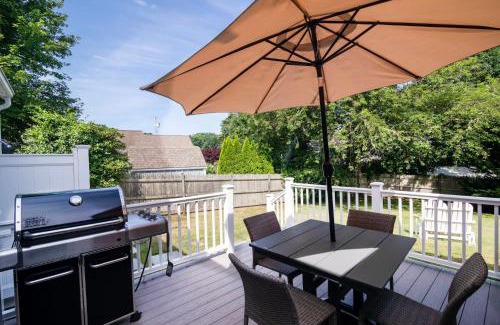 Chatham House | Located on Rail Trail By Beach & Downtown