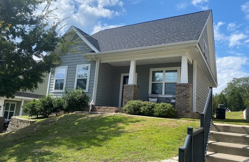 Columbia House | LOCATION! 1 mile from William Brice Stadium - Close to Campus! Close to IT ALL!