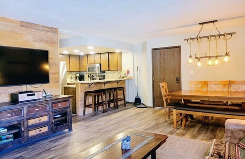 Brian Head Condo | Location! Best Ski In/Ski Out Condo on the Mountain.