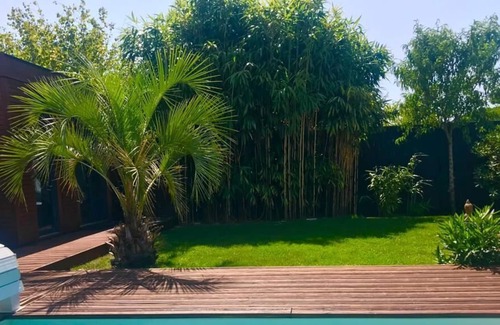 Saint-Jean-d'Illac House | Location Bungalow Avec Jardin et Piscine Privative