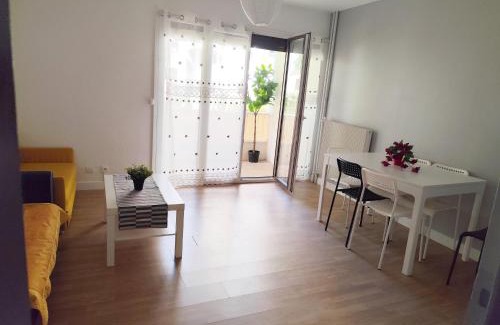 Gramazie Apartment | Location de chambres ou logement entier dans résidence de standing à Montpellier