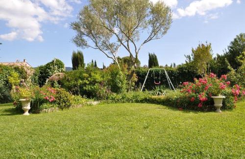 Pignans Apartment | Location haut de villa