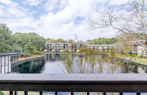 Folly Field Condo | Location, location, location. Beautiful condo just steps from the beach.