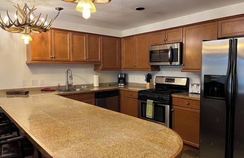 Taos Ski Valley Condo | Location Location and Charm