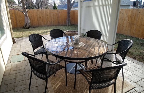 Eagle House | Location - Location! Easy access to Boise, Meridian & Eagle.