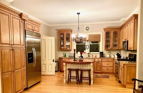 Lake Geneva House | Location location location Lake Geneva's Gathering Place. Memories are made here