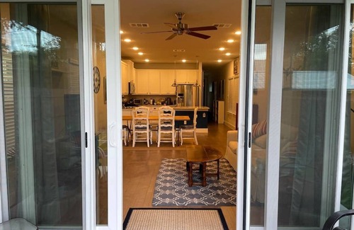 Alamo Heights House | Location, location, location! Perfectly charming!