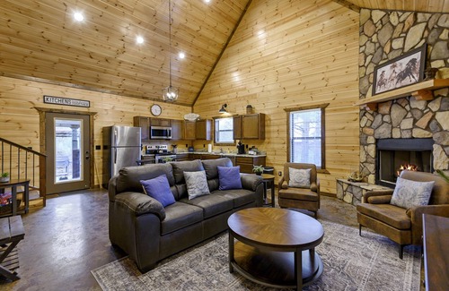 Broken Bow Cabin | Location, Location, Location! Near All Broken Bow offers!