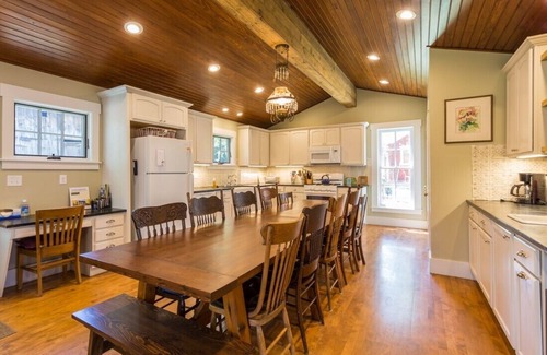 Crested Butte House | Location, Location Location! In the heart of town on Elk Ave, large home!