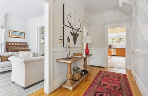 Inner Sunset House | Location, Location! Large 3BR, 3BA SFH 1 block from GGP!