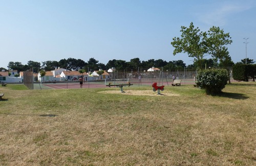 Bretignolles-sur-Mer House | Location Maison 4 Pers. Dans Résidence Avec Piscine