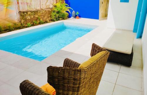 Le Carbet House | Location Maison Bleue avec piscine privative au Carbet Martinique
